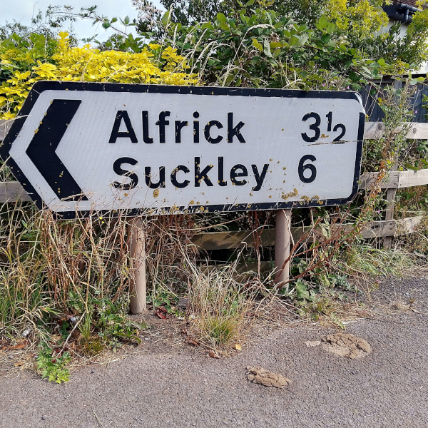 alfrick_suckley_logo_600x600.jpg
