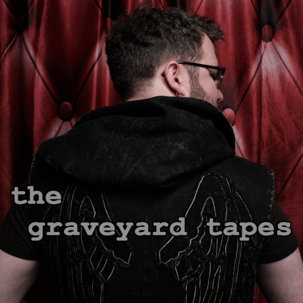 graveyard_tapes_logo_600x600.jpg